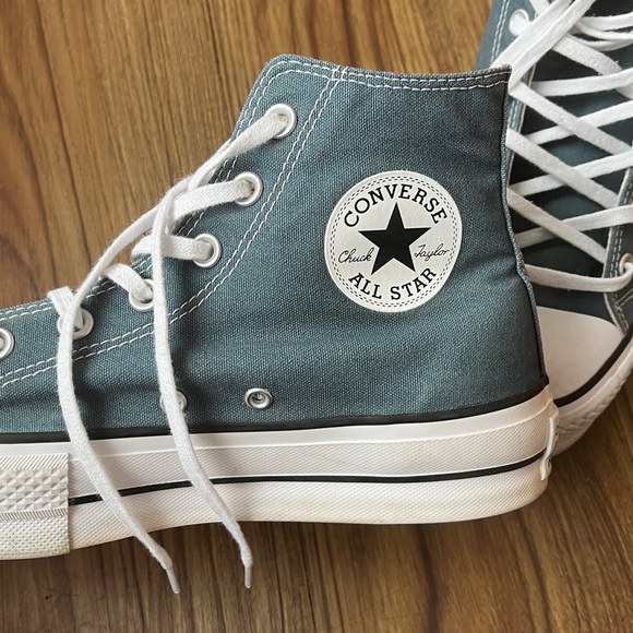 dusky blue platform Converse women’s 9 - Picture 4 of 4